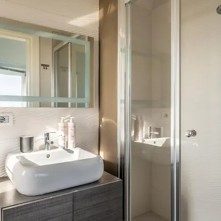 Casa Faro Del Plemmiro Con Jacuzzi By Wonderful Italy * Syracuse