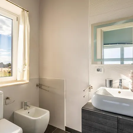 Casa Faro Del Plemmiro Con Jacuzzi By Wonderful Italy Holiday home